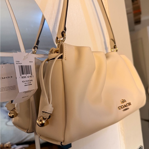 Coach Beige Shoulder Bag with Gold Accents - Picture 2 of 6